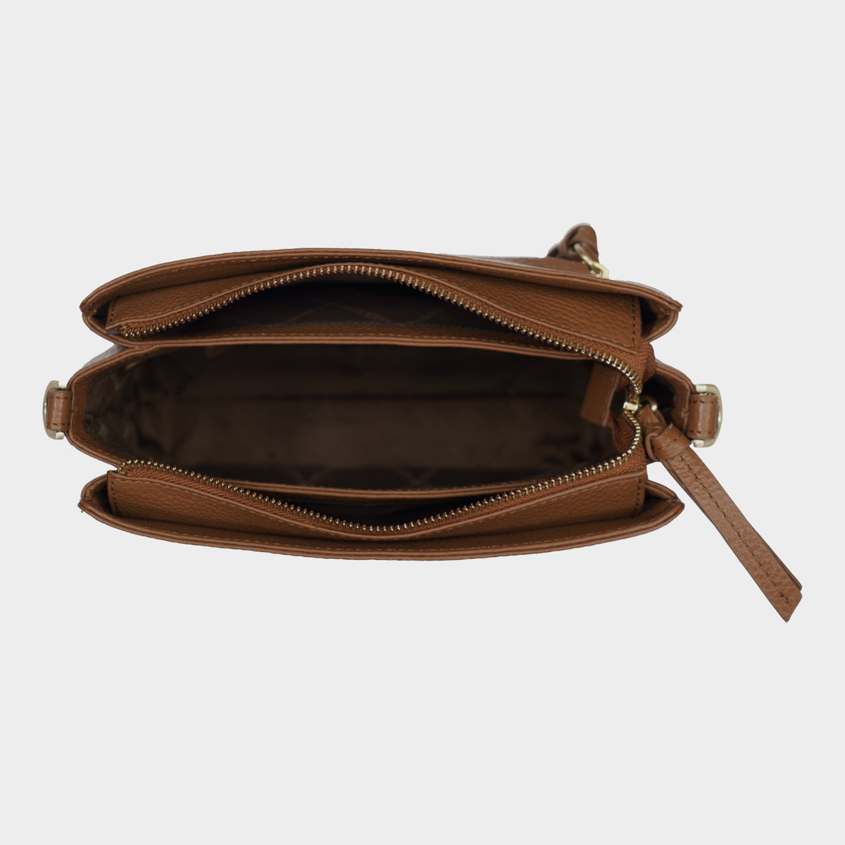 Innenansicht HANNA Umhängetasche RV saddle brown