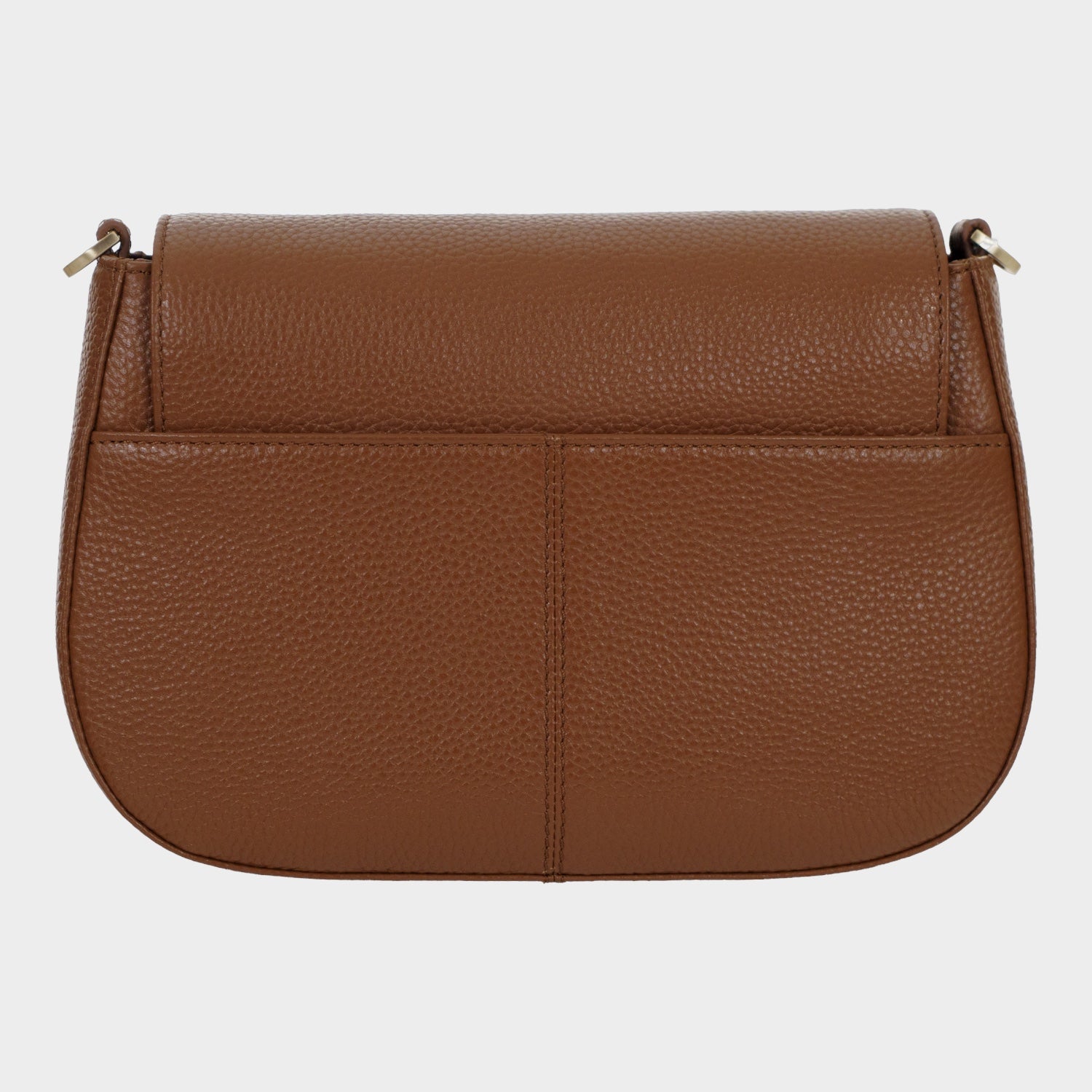 Rückansicht HANNA Flap Bag S saddle brown