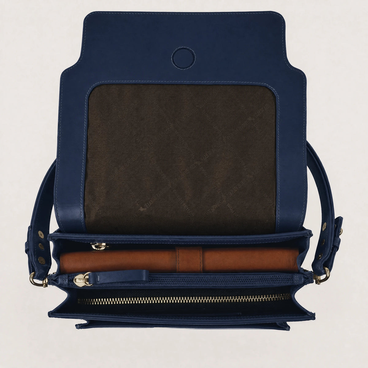 Innenansicht VERONA Umhängetasche M dark navy
