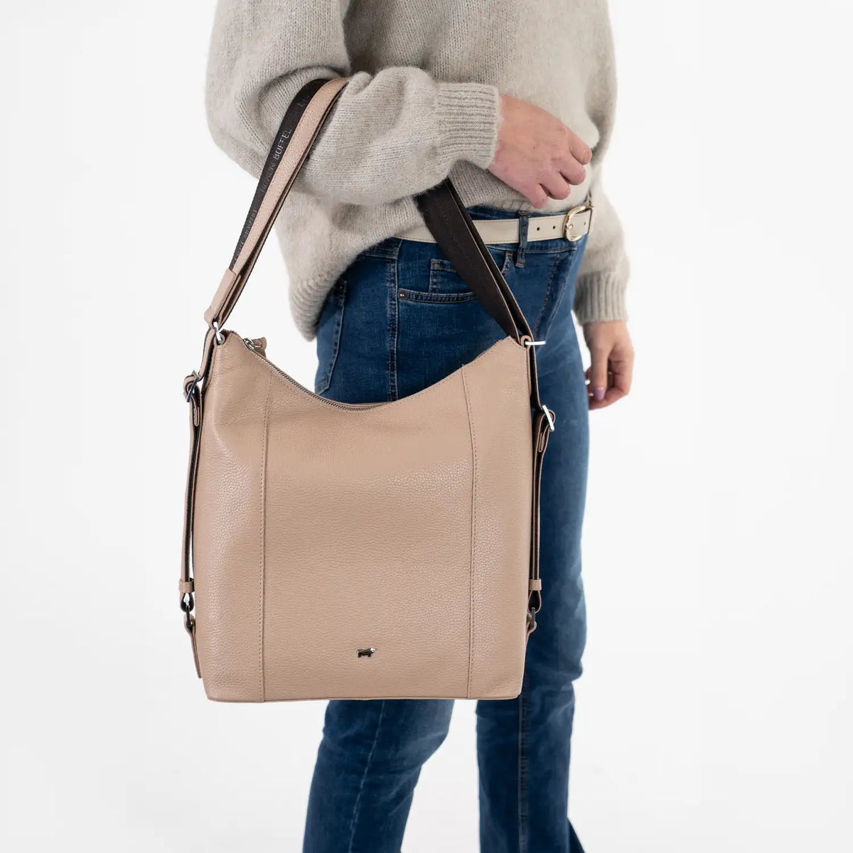 Trageansicht HANNA Hobo Rucksack creme