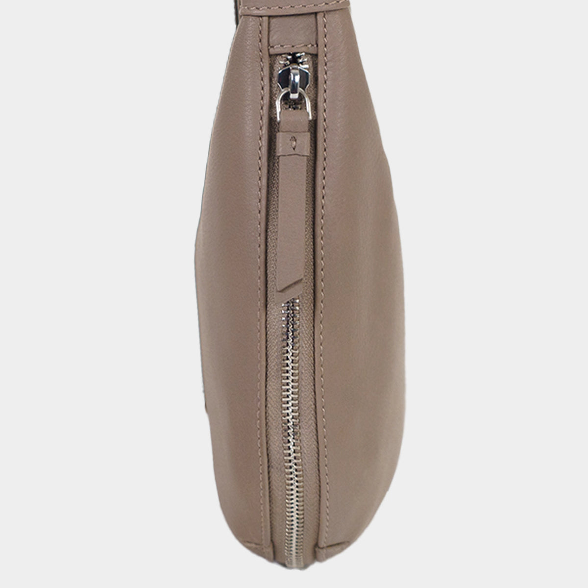 Keyfeature LIV Hobo Bag S taupe