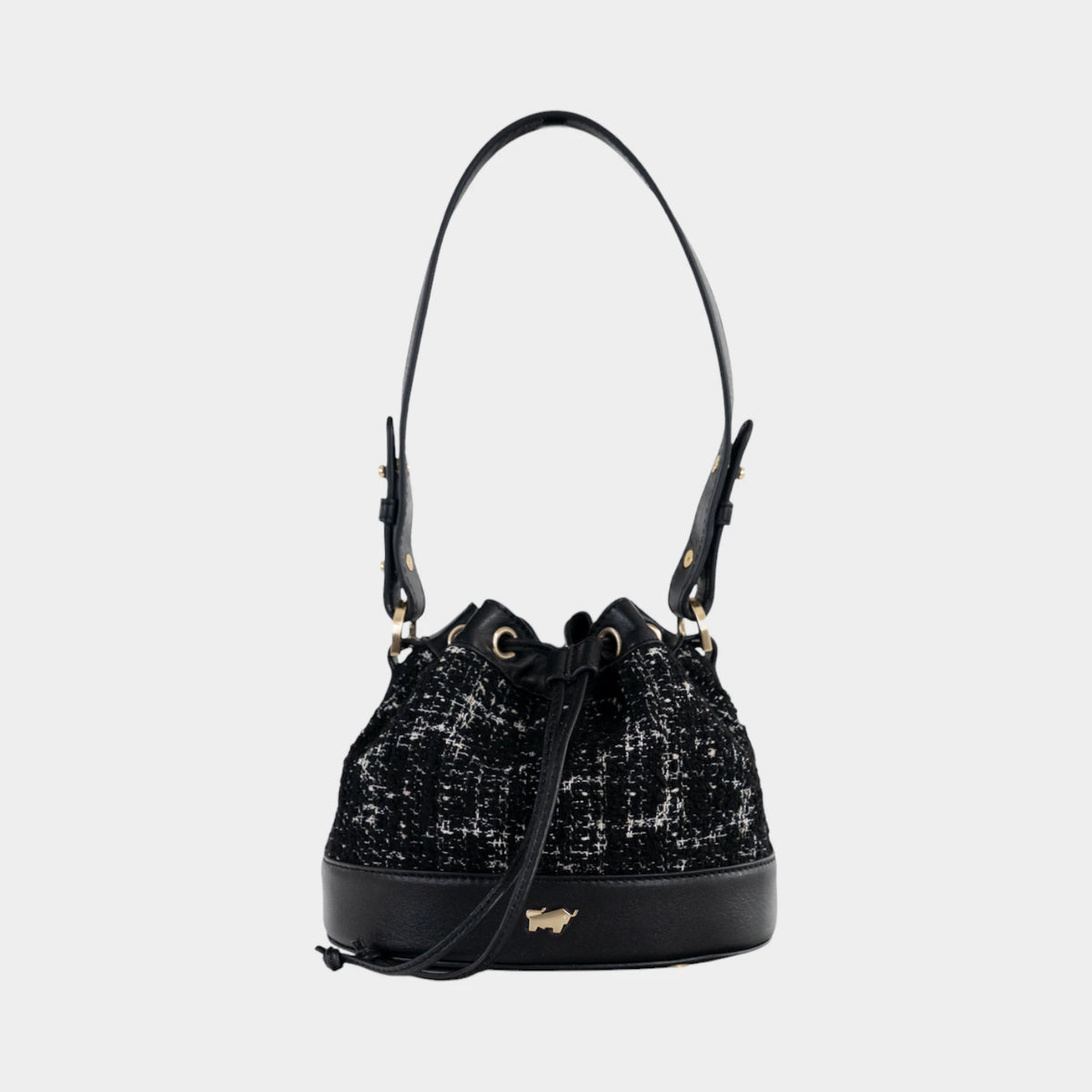 Frontansicht PAULINE Bucket Bag XS schwarz