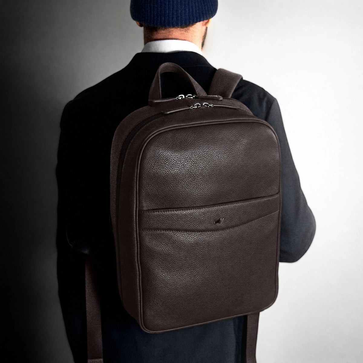 Tragebild THEO Rucksack braun