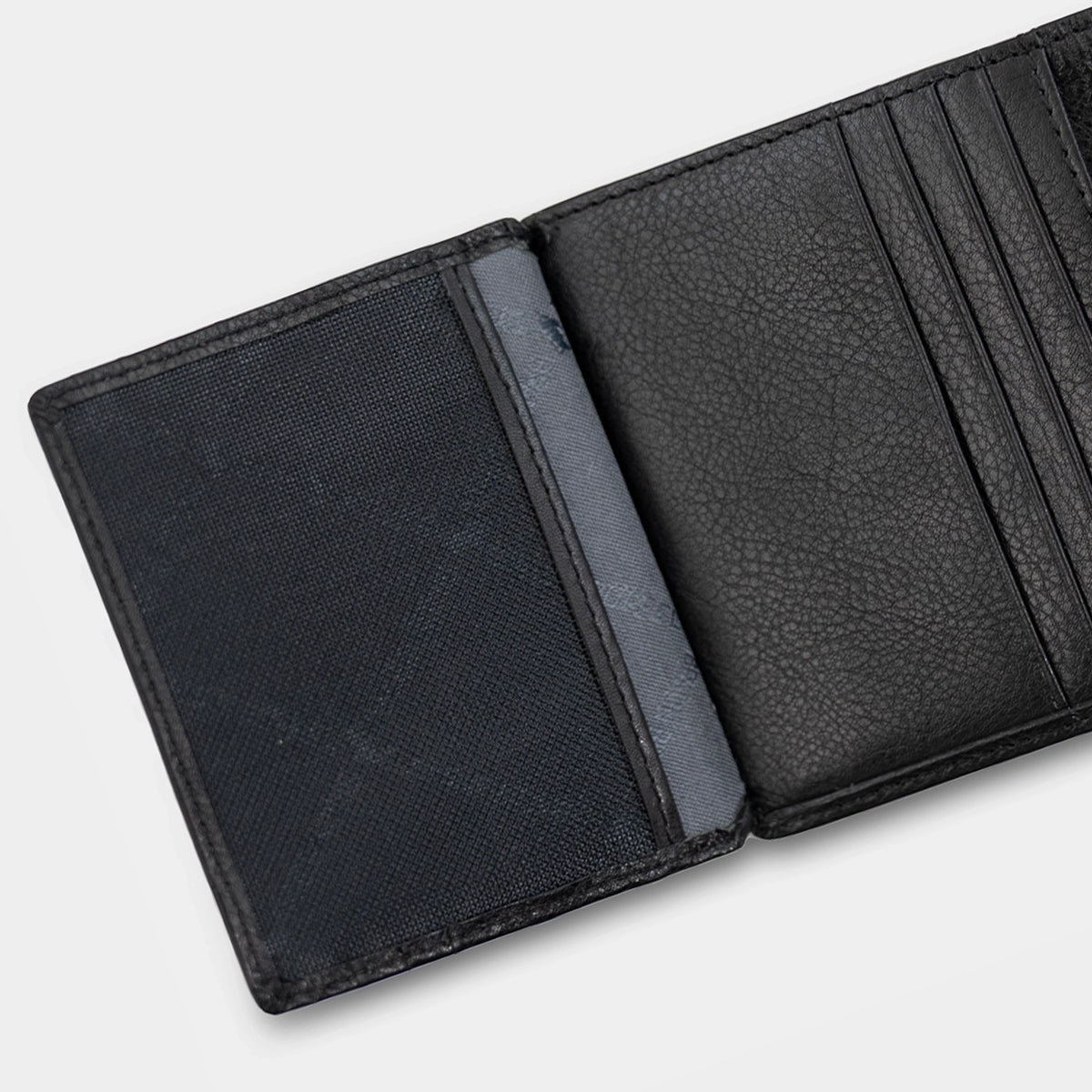 Keyfeature-2 AREZZO RFID Geldbörse Carré 8CS schwarz 