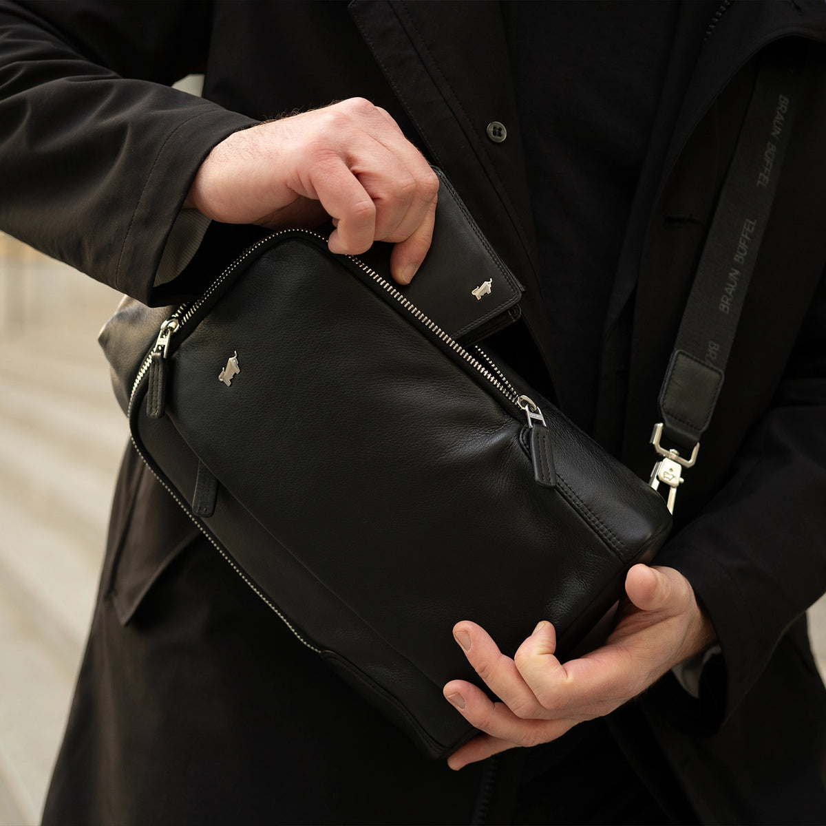 Keyfeature GOLF Sling Bag schwarz