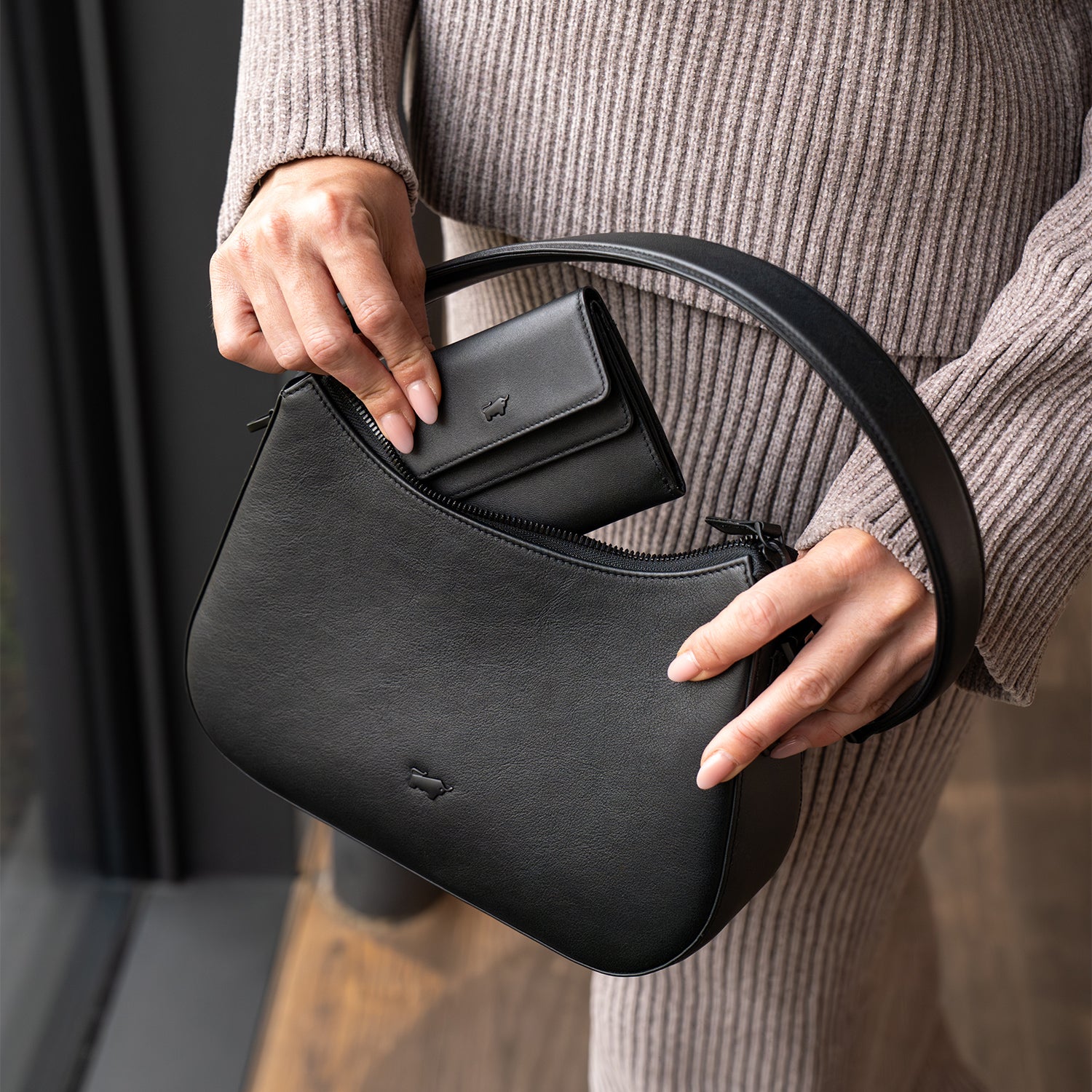 Keyfeature KAROLINE SIGNATURE Mini Bag schwarz