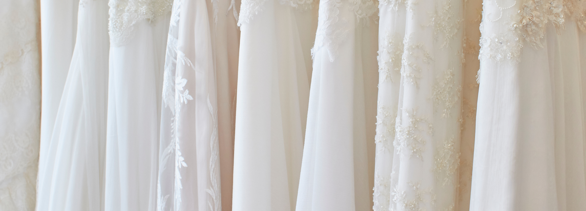 weiße Hochzeitskleider